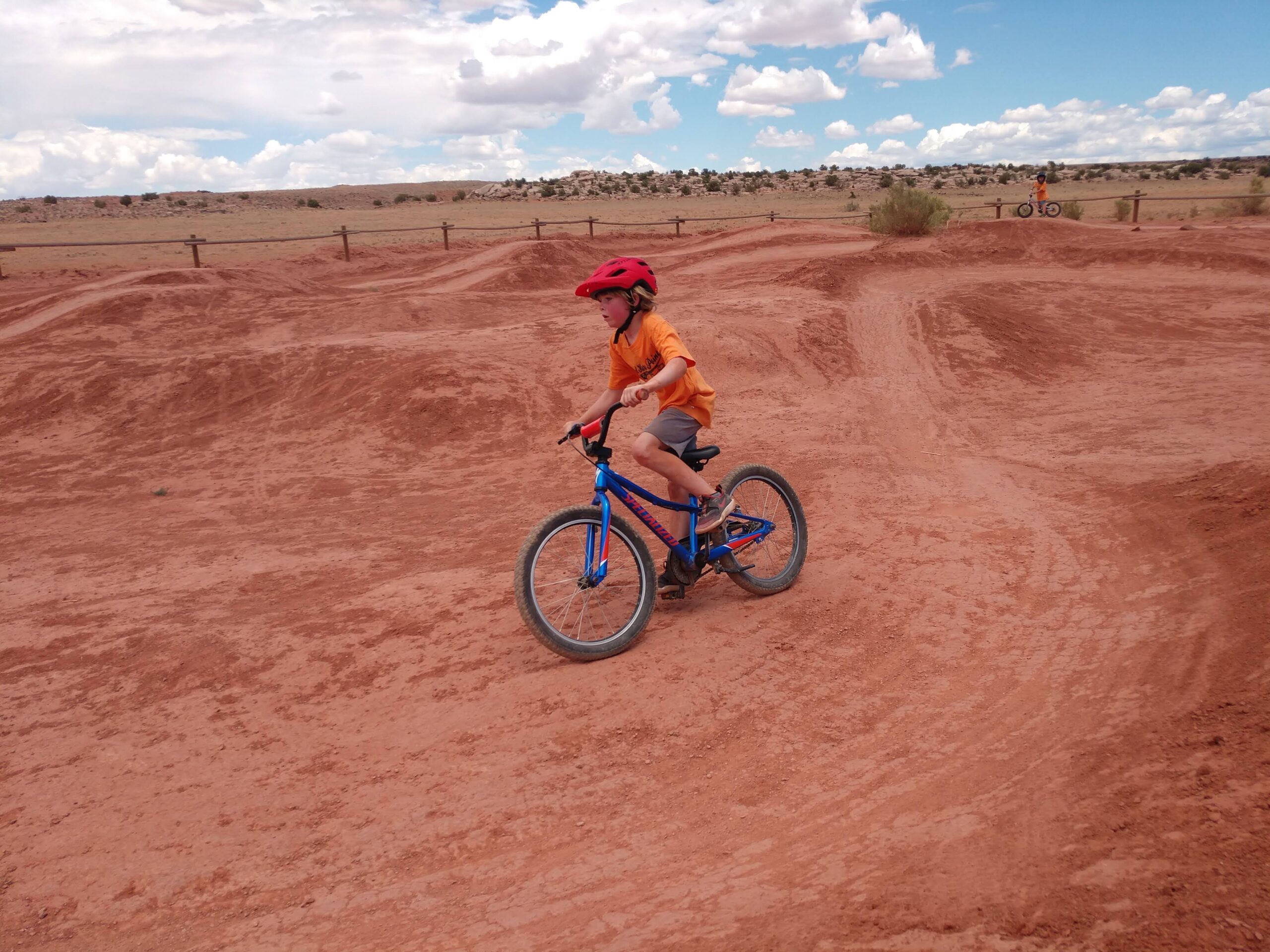 rving-kid-mountain-bike-scaled-1.jpg