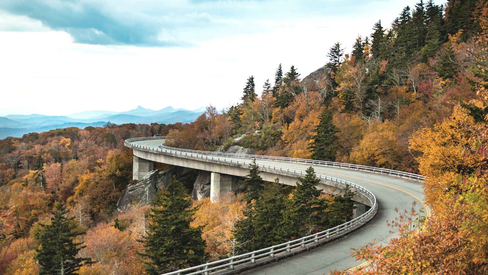 Blue-Ridge-Parkway.jpg