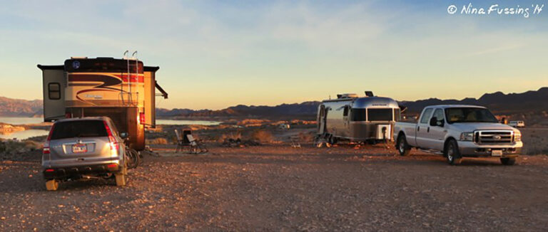 RV Caravaning With Friends