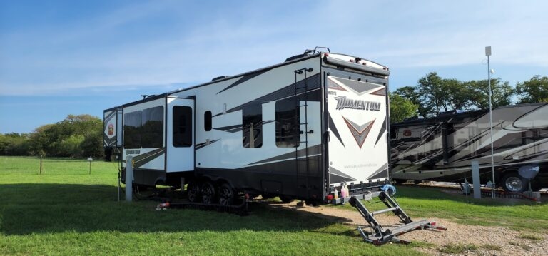 lift-on-RV-768x359.jpg