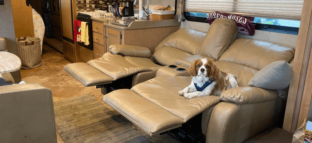 Replacing-RV-sofa-with-theater-seating-is-a-common-DIY-upgrade-1024x468.png