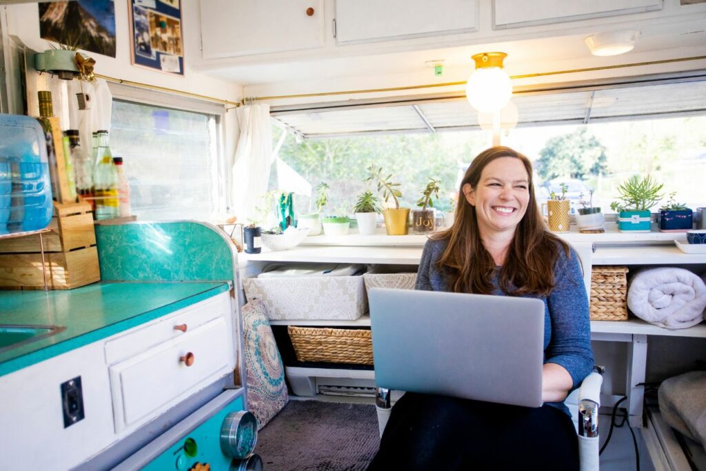The Definitive Guide to Full-Time RV Living by Escapees RV Club